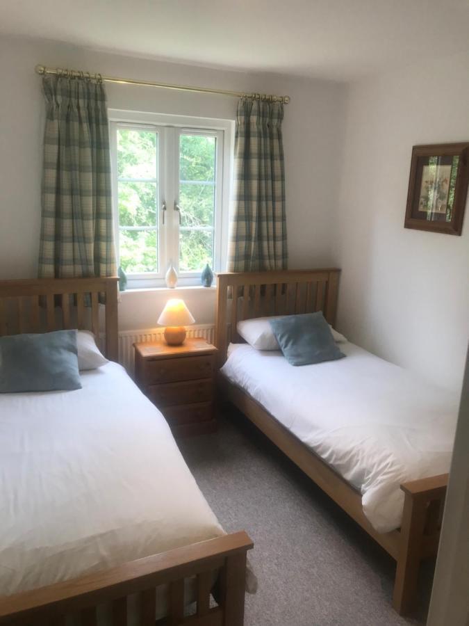 סאות' סרני Liming Lodge - Lakeside Home In The Cotswolds מראה חיצוני תמונה